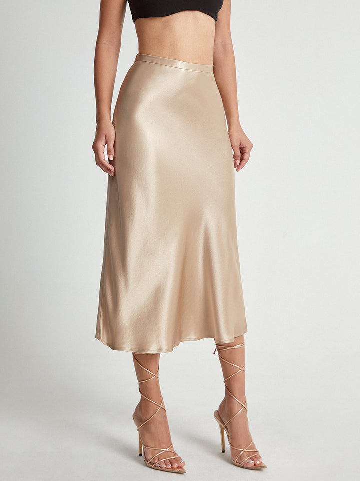 Stilvoller Damen Langmantel Adelise - Eleganter Look für eine beeindruckende Erscheinung