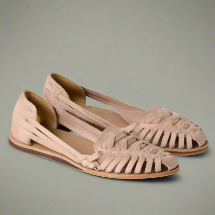 Lässige Sommersandalen für Frauen mit flacher Sohle für maximalen Komfort und Bequemlichkeit
