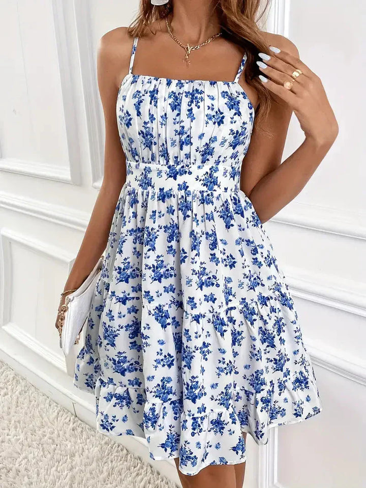 Elegantes Damenkleid für warme und modische Sommertage