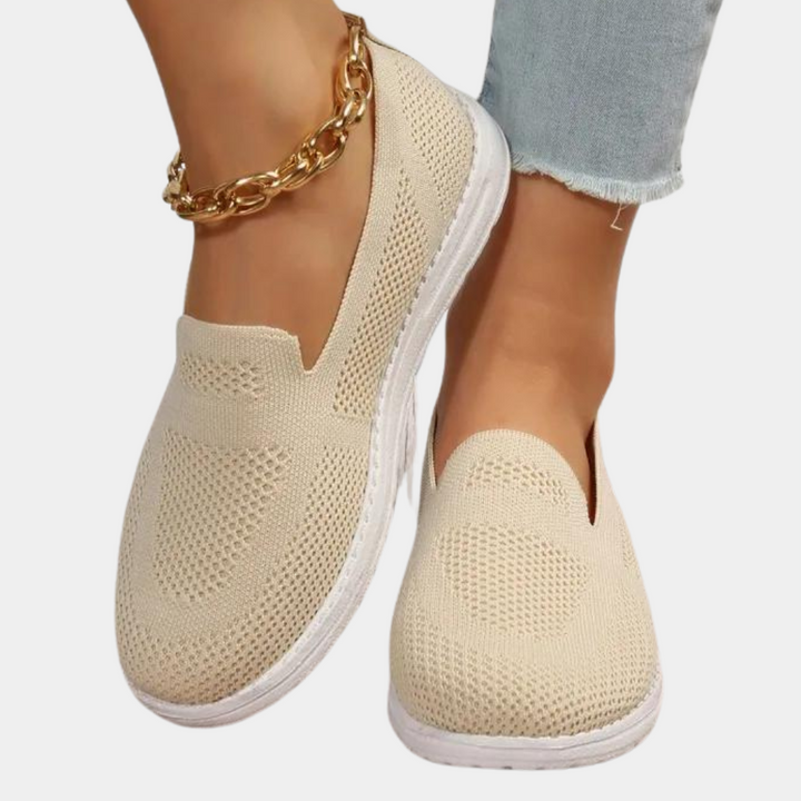 Neue Sportschuhe für Frauen: eine Kombination aus Komfort und modischem Stil für jeden Schritt