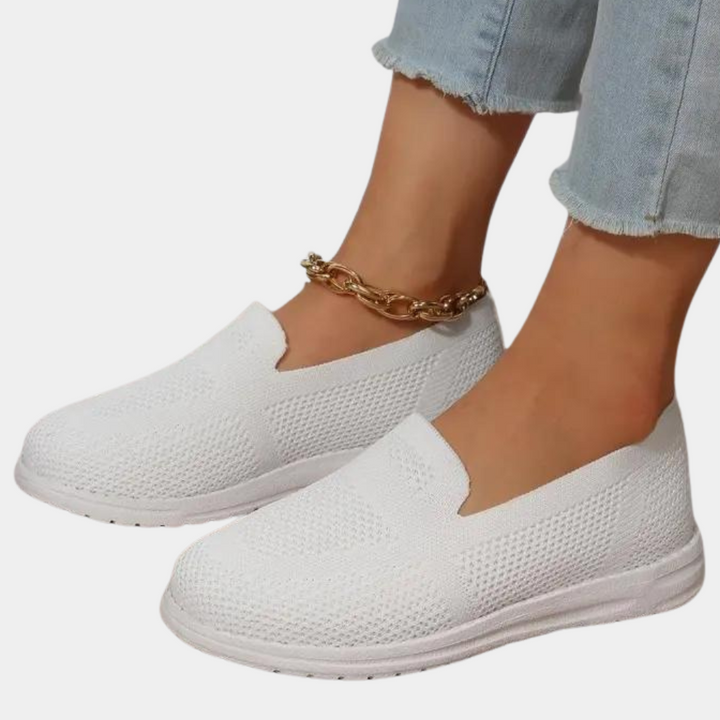 Neue Sportschuhe für Frauen: eine Kombination aus Komfort und modischem Stil für jeden Schritt