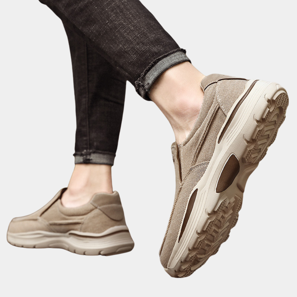 Stylische Herren-Sportschuhe mit bequemem Slip-on-Design und modernem Look