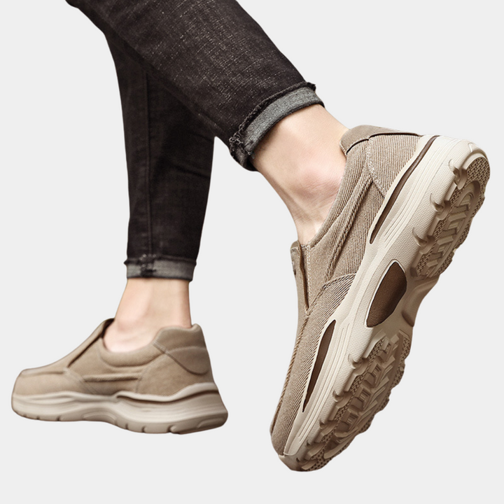 Stylische Herren-Sportschuhe mit bequemem Slip-on-Design und modernem Look