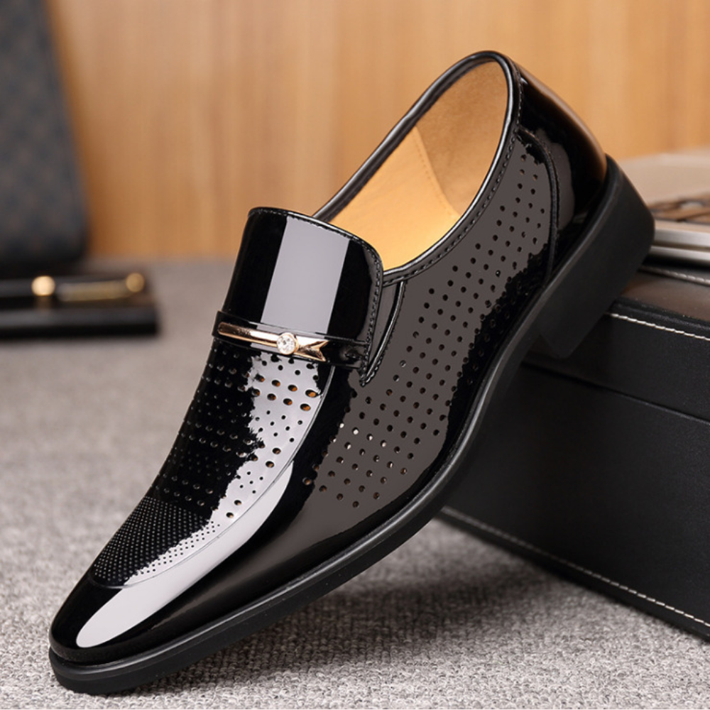 Elegante Herrenschuhe für geschäftliche Zwecke