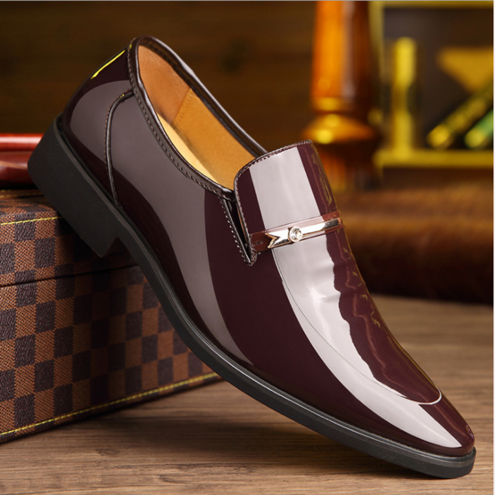 Elegante Herrenschuhe für geschäftliche Zwecke
