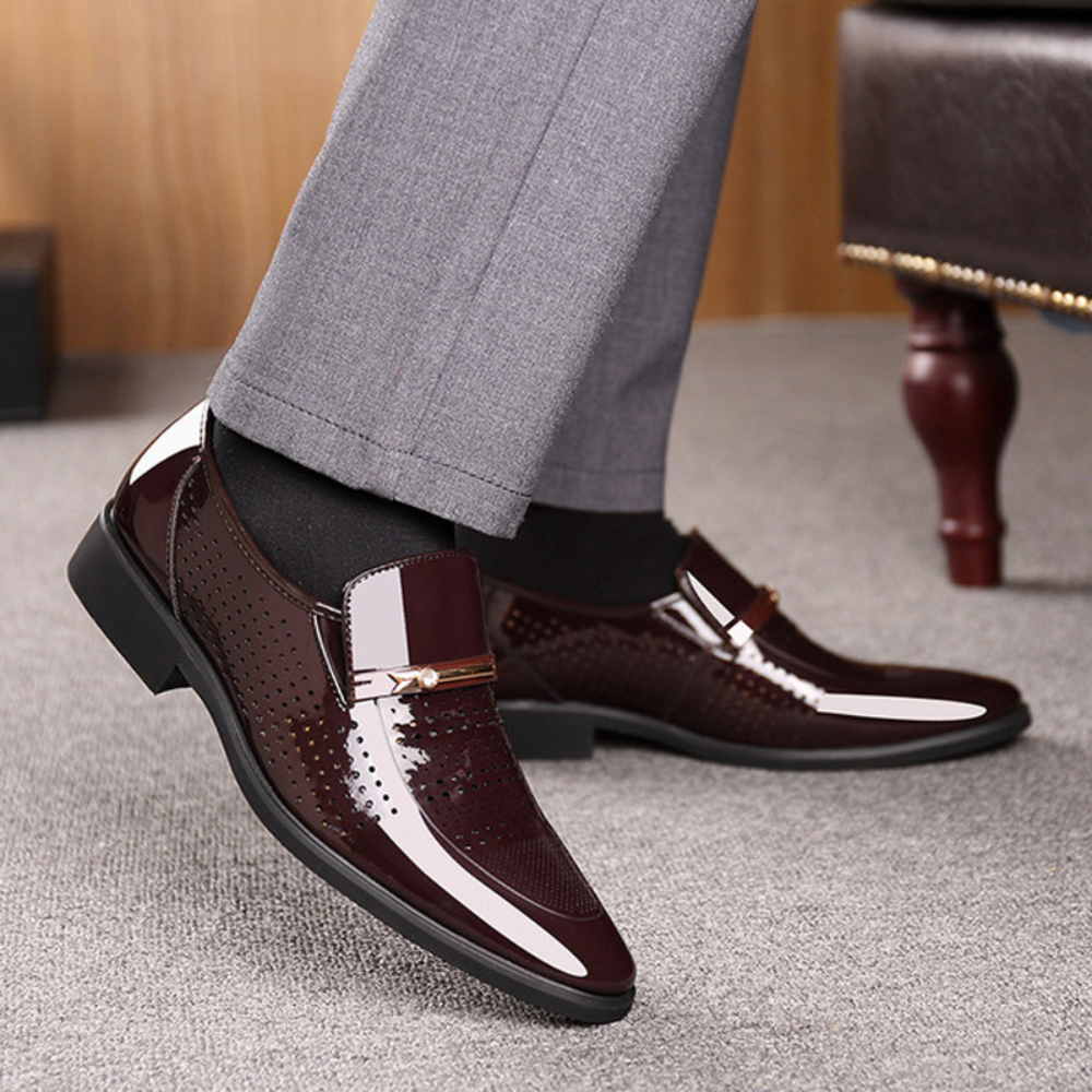 Elegante Herrenschuhe für geschäftliche Zwecke