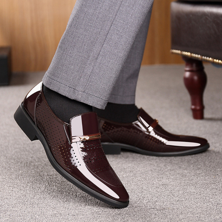 Elegante Herrenschuhe für geschäftliche Zwecke