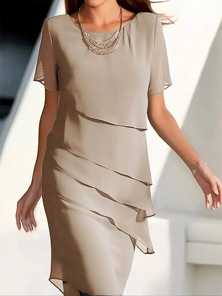 Das elegante Antonella™ Lagenkleid - die perfekte Kombination aus Klasse und Raffinesse
