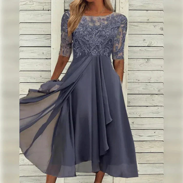 Bella™ - Ein stilvolles und elegantes Kleid für jede Gelegenheit