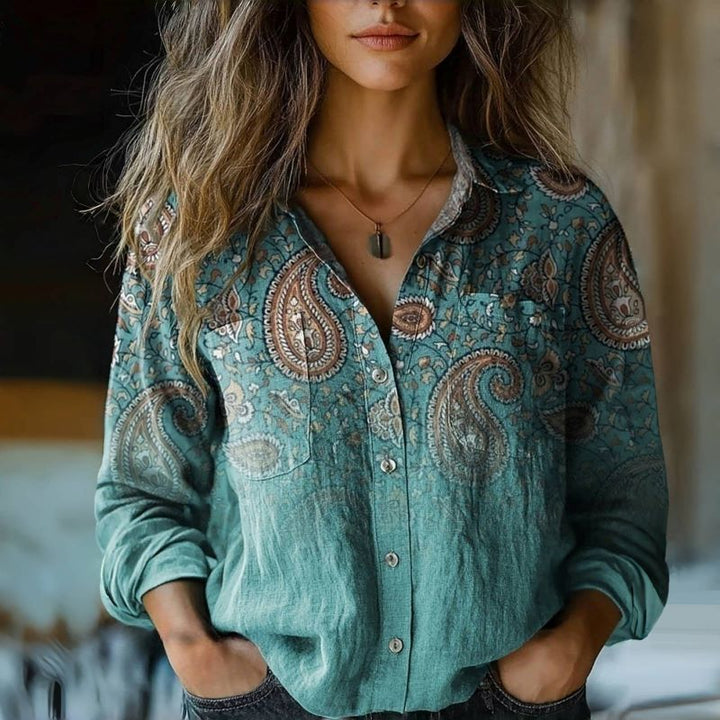 Modische Damenbluse im Vintage-Look mit zeitlosem Design