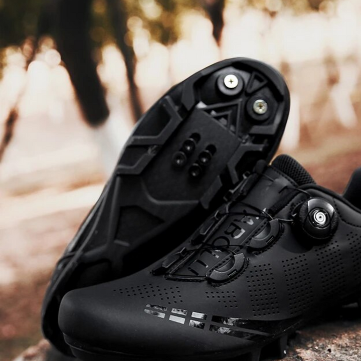 Strapazierfähige Herren-Mountainbike-Schuhe für Komfort und Sicherheit beim Fahren