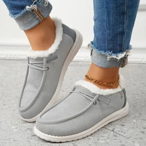 Eleganckie i Komfortowe Damskie Buty Wsuwane – Styl i Wygoda na Co Dzień