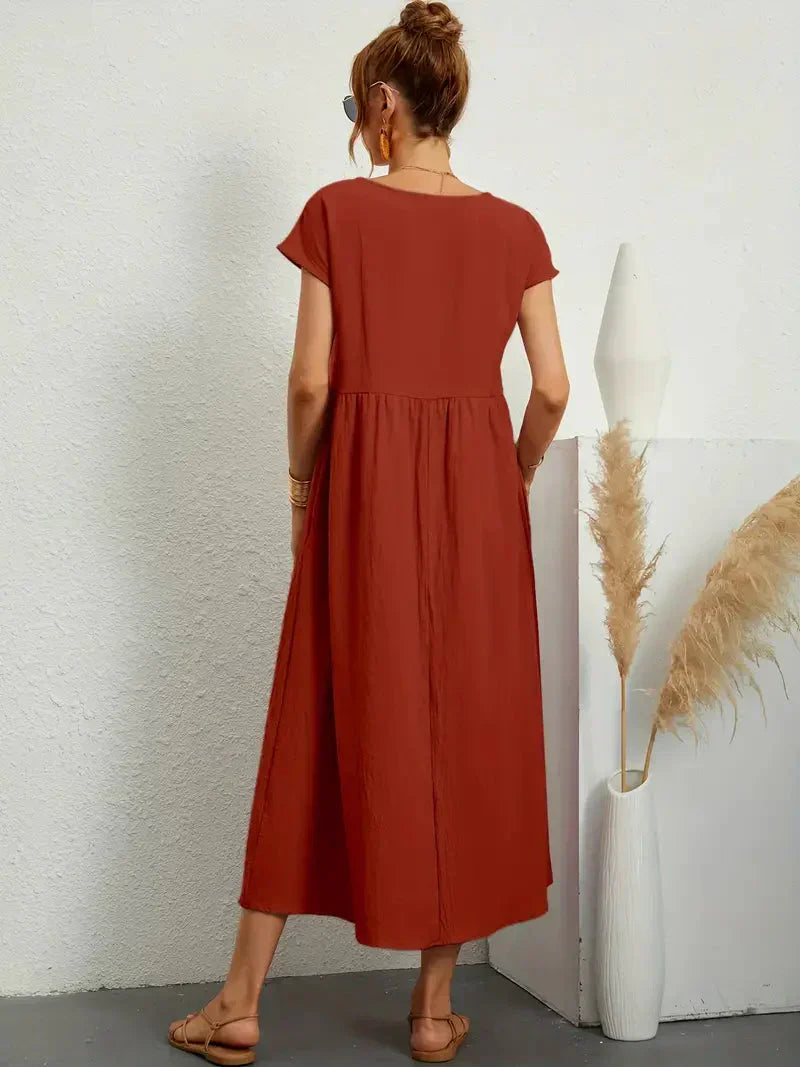 Stilvolles und elegantes langes Damenkleid für besondere Anlässe
