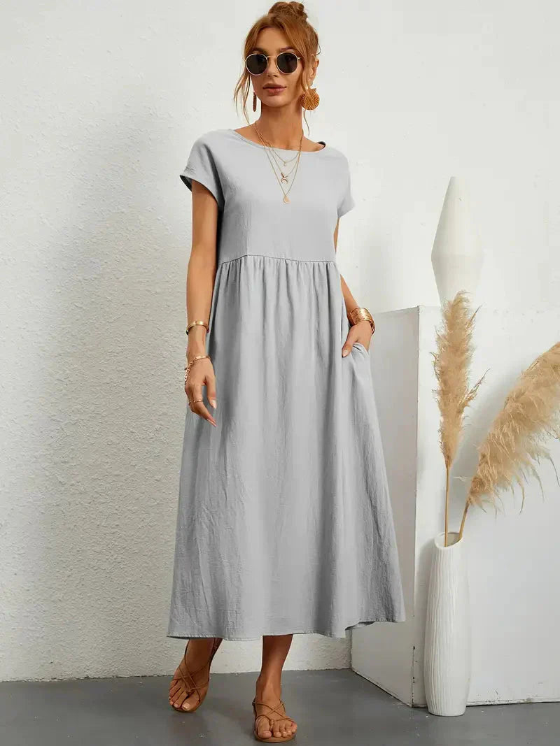 Stilvolles und elegantes langes Damenkleid für besondere Anlässe