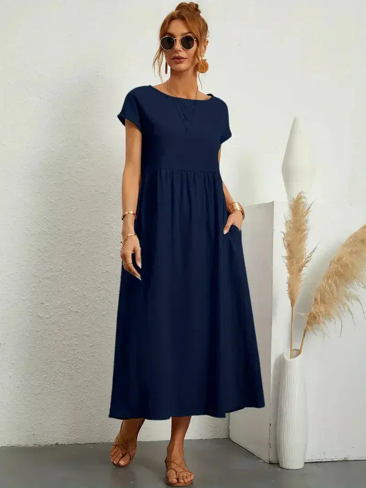 Stilvolles und elegantes langes Damenkleid für besondere Anlässe
