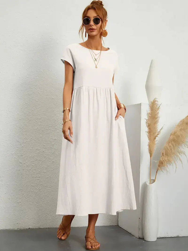 Stilvolles und elegantes langes Damenkleid für besondere Anlässe