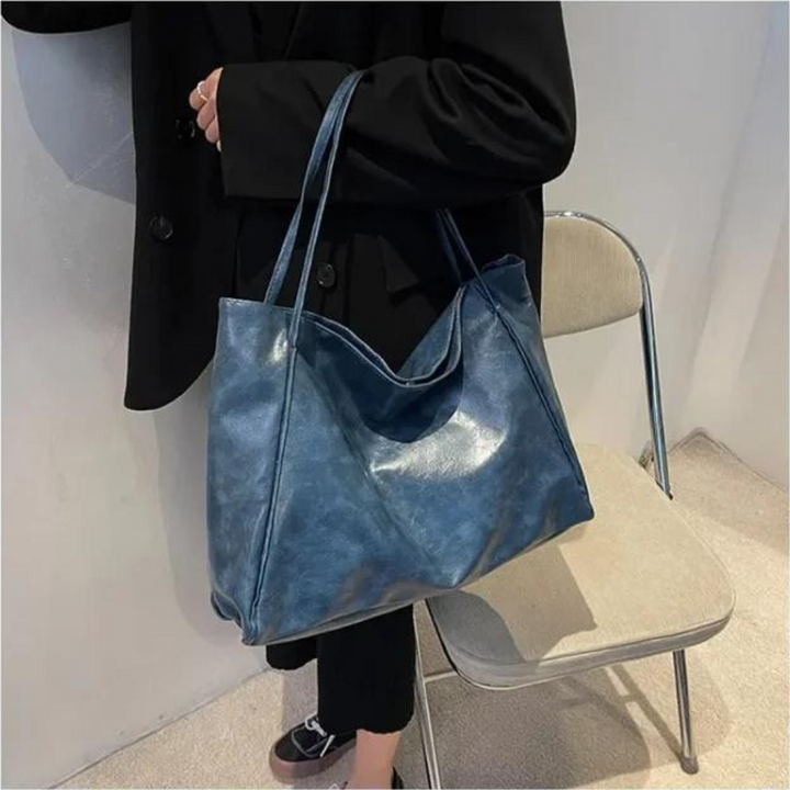 Zella | Sophisticated Bordeaux Leather Handbag voor Stijl en Praktisch Gebruik