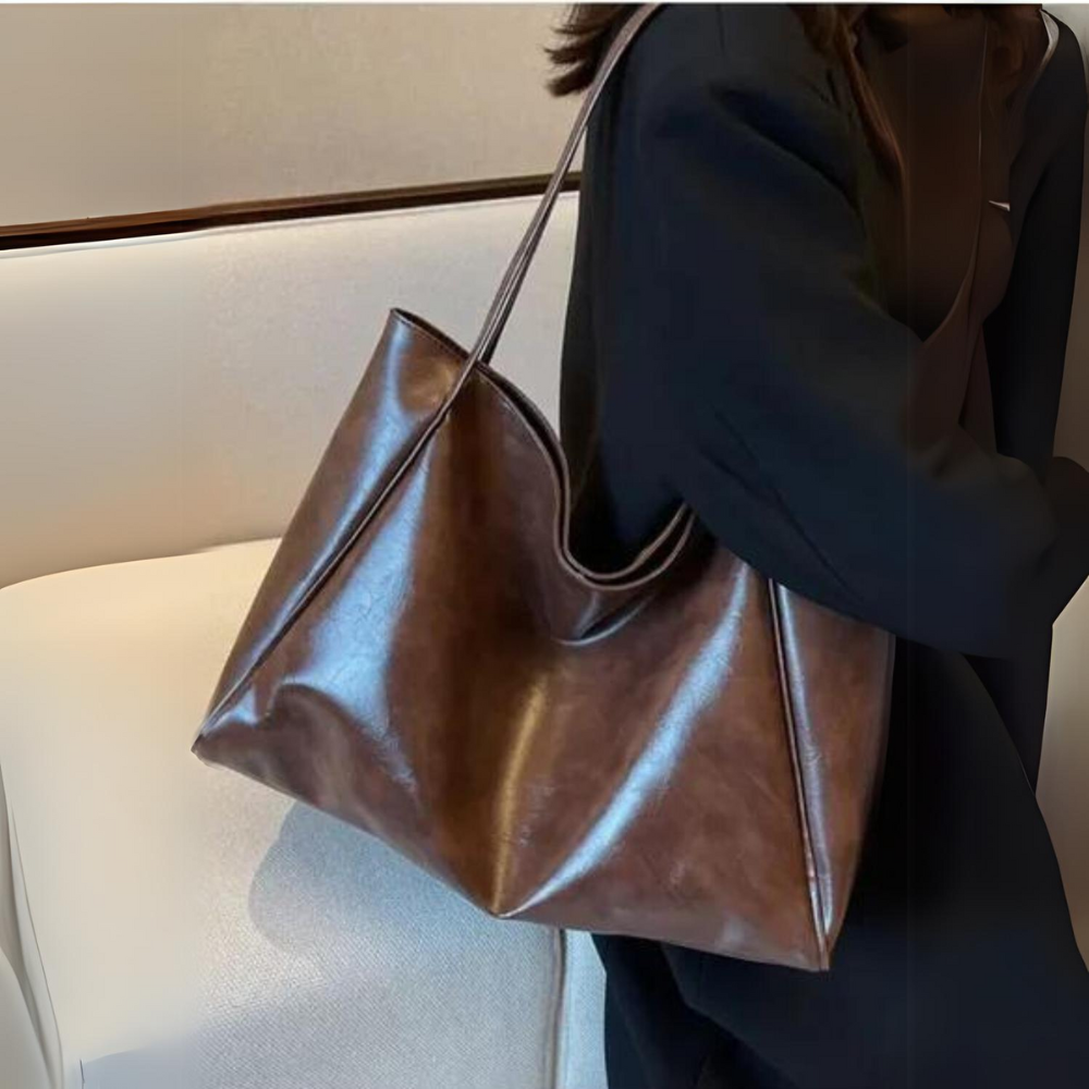 Zella | Sophisticated Bordeaux Leather Handbag voor Stijl en Praktisch Gebruik