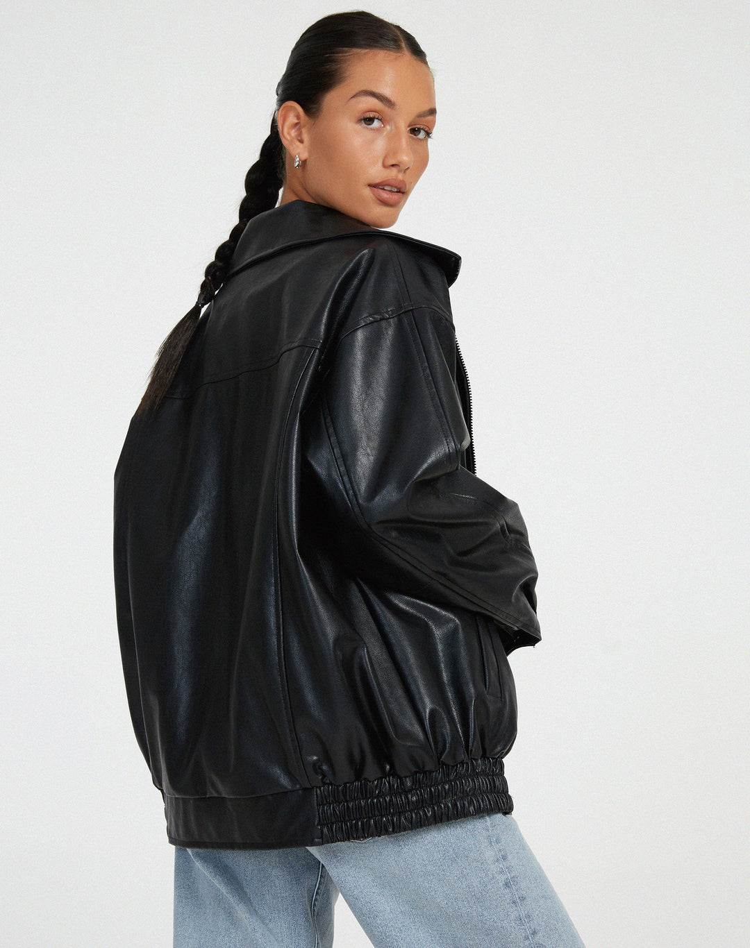 Elegante Damenlederjacke - Stil und Raffinesse in einem