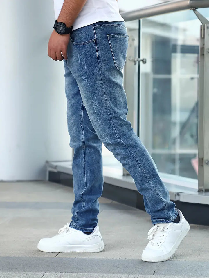 Stylowe i wygodne męskie jeansy – perfekcyjny wybór na każdą okazję