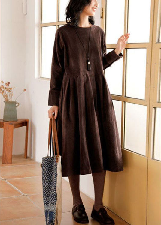 Stilvolles und elegantes langes Damenkleid für einen einzigartigen Look