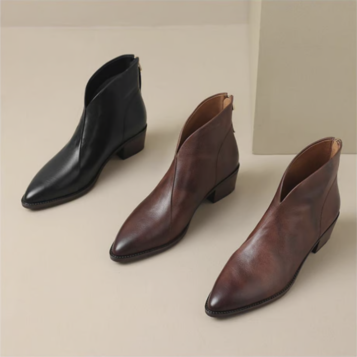 Anspruchsvolle Damenstiefel aus Leder mit elegantem Blockabsatz