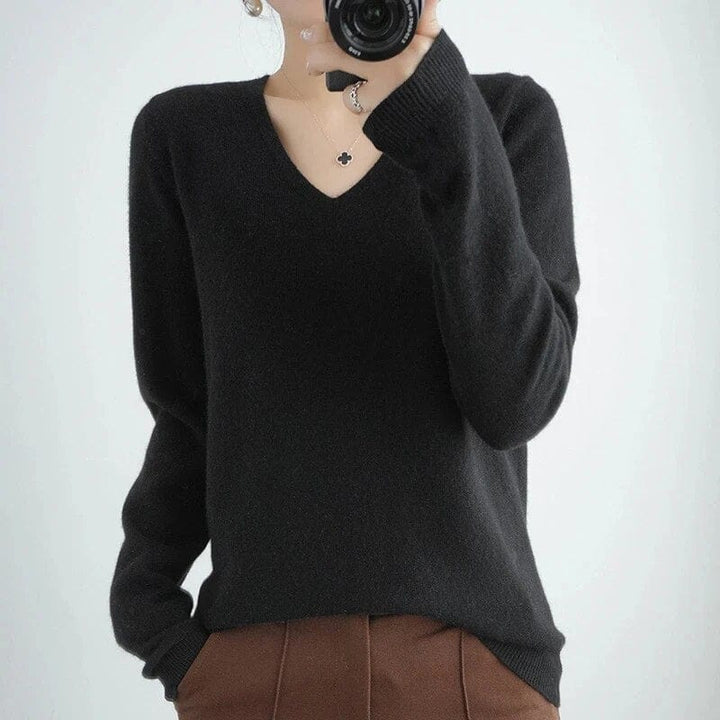 Eleganter Damenpulli mit modischem V-Ausschnitt