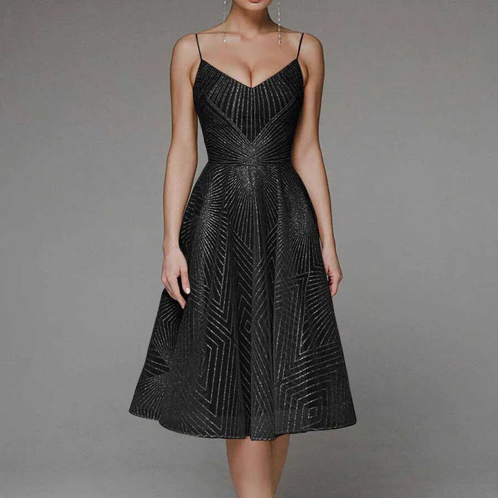 Modisches Maura™ Kleid mit attraktivem Rückenausschnitt