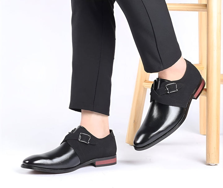 Anspruchsvolle Eleganz: Luxus-Business-Schuhe aus Leder für Männer