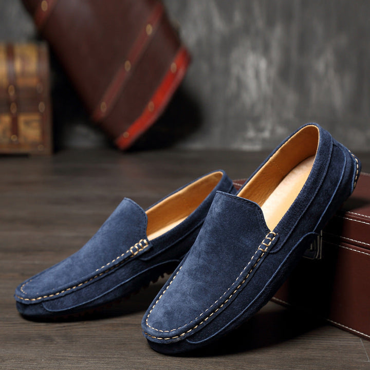 Modische Herren-Slipper aus natürlichem Wildleder für einen einzigartigen Look