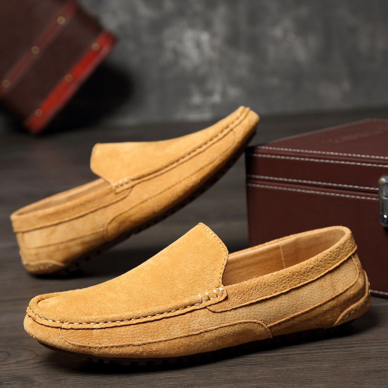 Modische Herren-Slipper aus natürlichem Wildleder für einen einzigartigen Look