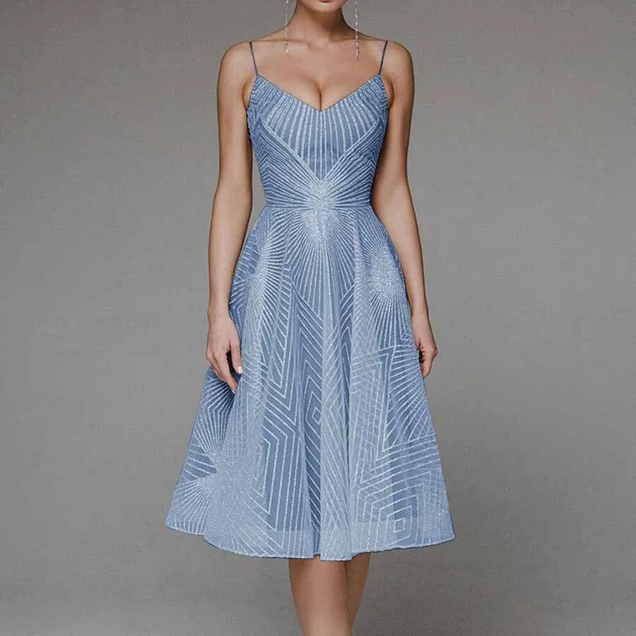 Modisches Maura™ Kleid mit attraktivem Rückenausschnitt