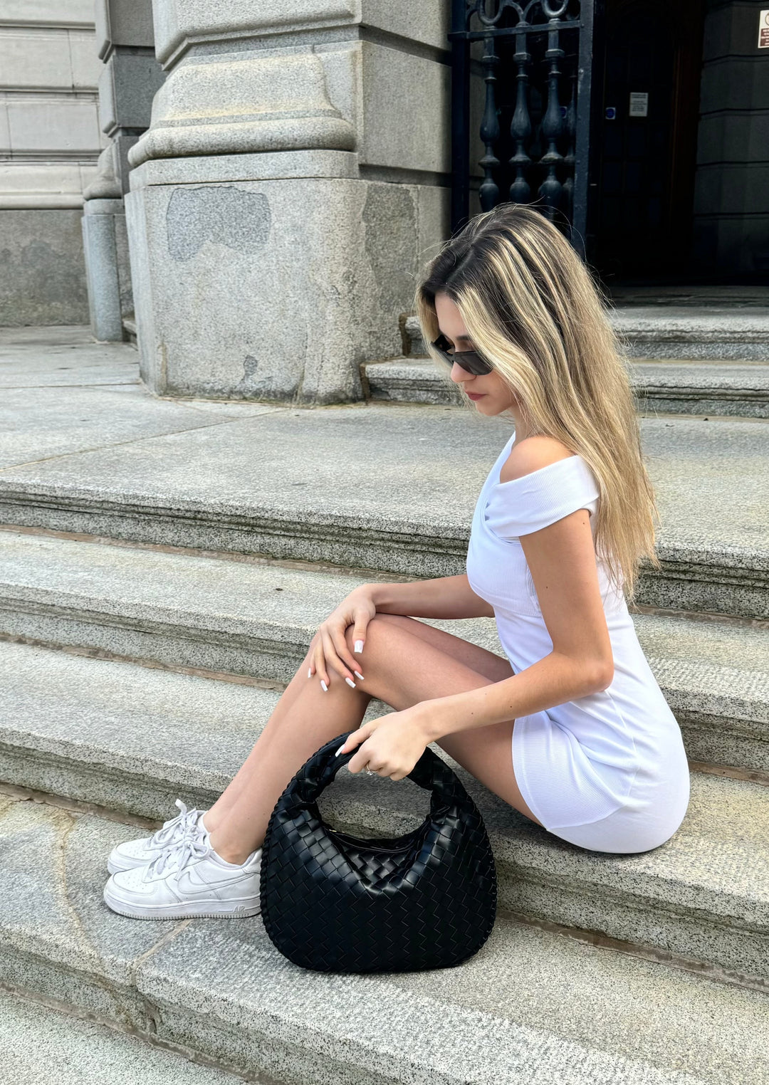 Vaida | Szykowna czarna torba z wysokiej jakości materiału dla modnego i luksusowego wyglądu