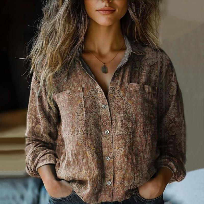 Modische Damenbluse im Vintage-Look mit zeitlosem Design