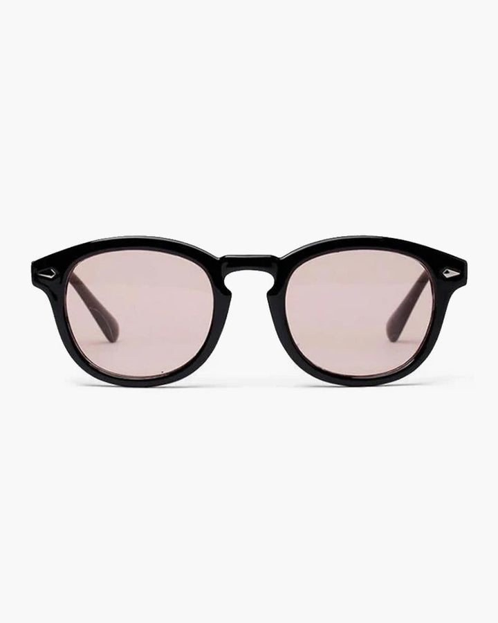 Elegante getönte Herren-Sonnenbrille für umfassenden Schutz und einen stilvollen Look