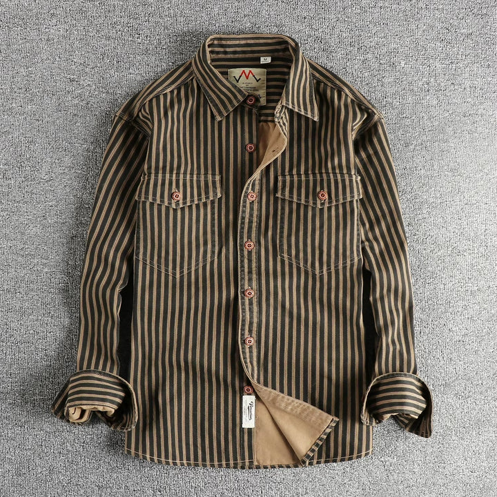 Elegantes Herrenhemd im klassischen Stil - perfekt für jede Gelegenheit