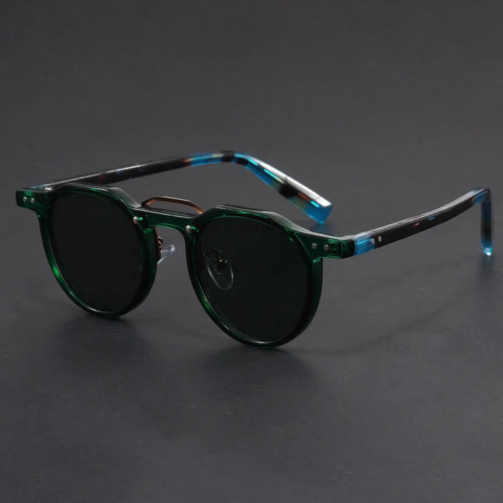 Eleganckie męskie okulary przeciwsłoneczne dla stylowego i modnego wyglądu