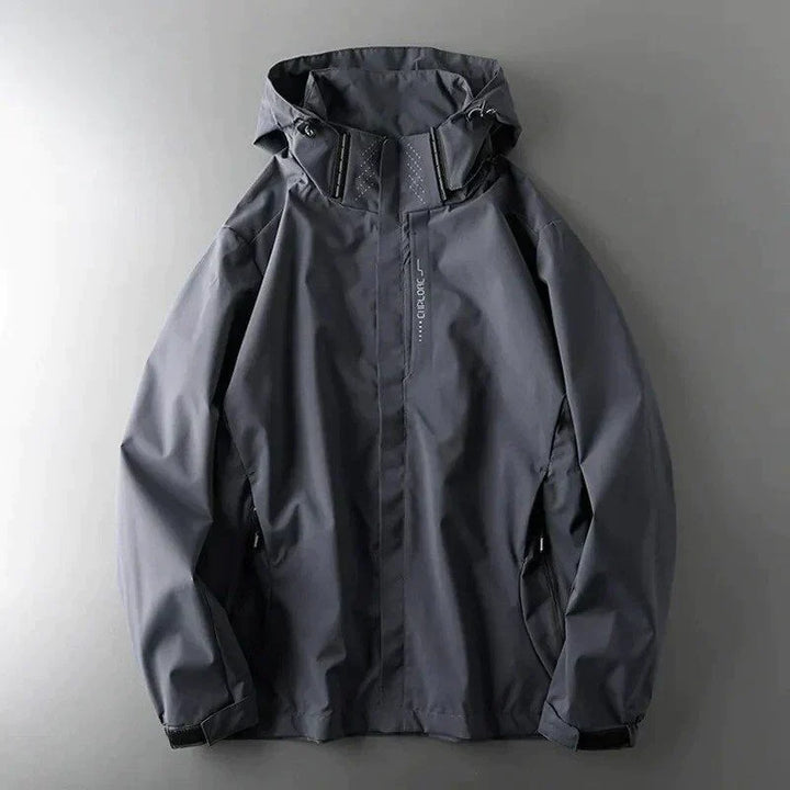 Wasserdichte Herren-Winterjacke mit Kapuze - idealer Schutz bei schwierigen Bedingungen