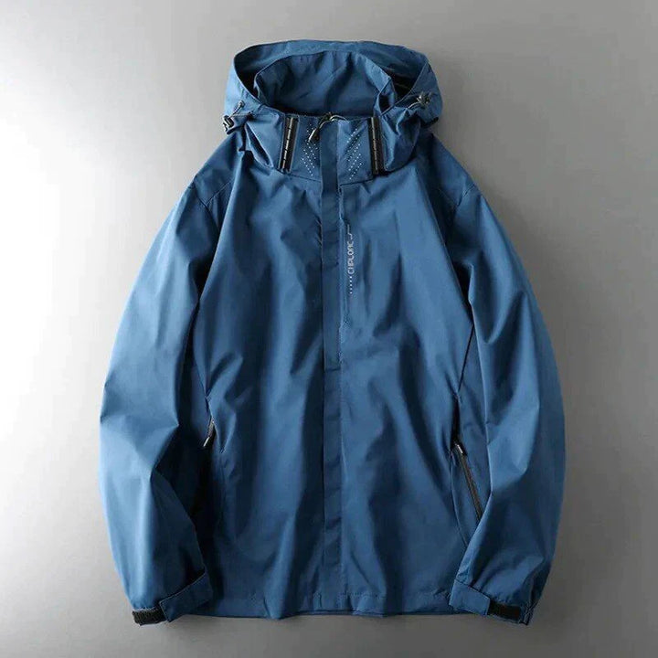 Wasserdichte Herren-Winterjacke mit Kapuze - idealer Schutz bei schwierigen Bedingungen