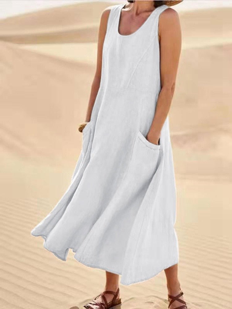Stilvolles und elegantes Damenkleid aus weich fließendem Stoff für besondere Anlässe