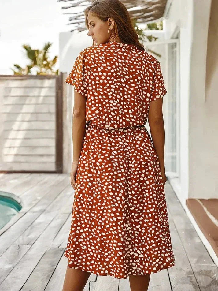 Stilvolles und elegantes Vintage-Damenkleid für besondere Anlässe