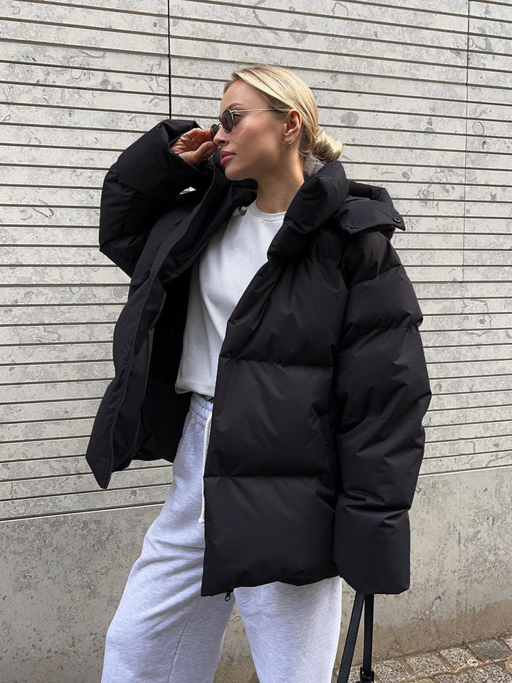 Modische Daunenjacke für Frauen, ideal für kalte Tage
