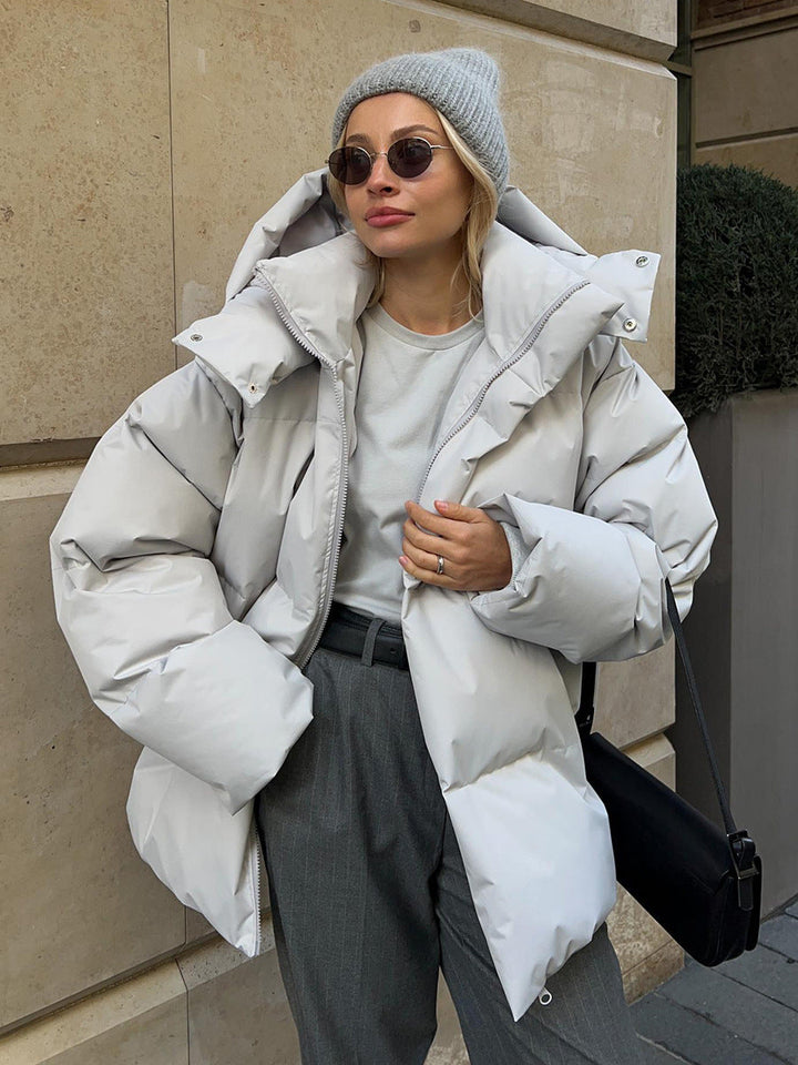 Modische Daunenjacke für Frauen, ideal für kalte Tage