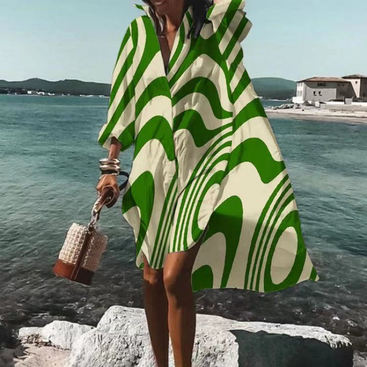 Stylisches Damenkleid mit spitzem Ausschnitt und langen Ärmeln - die perfekte Wahl für besondere Anlässe