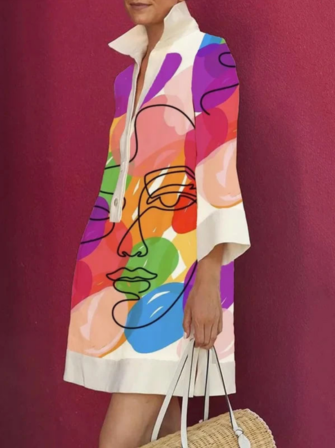 Elegantes Damen-Minikleid mit modischem Print - perfekt für jeden Anlass