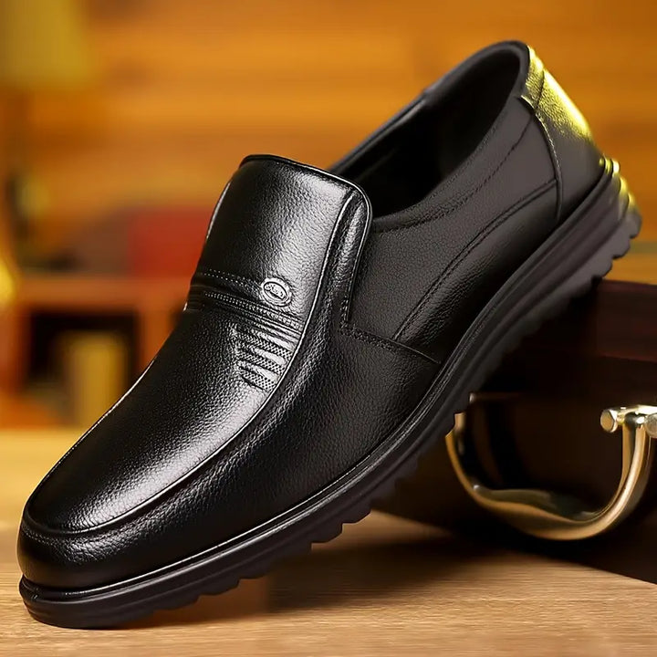 Stylowe i komfortowe męskie loafersy z wysokiej jakości skóry – elegancki wybór na każdą okazję