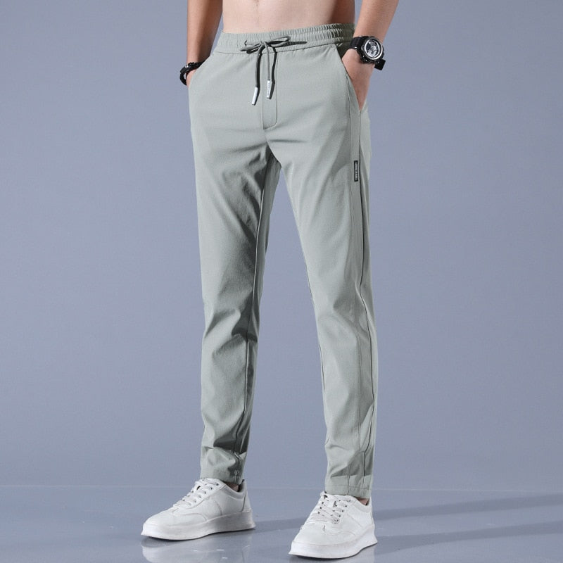 Schnelltrocknende Stretch-Hose für Männer für maximalen Komfort und volle Bewegungsfreiheit