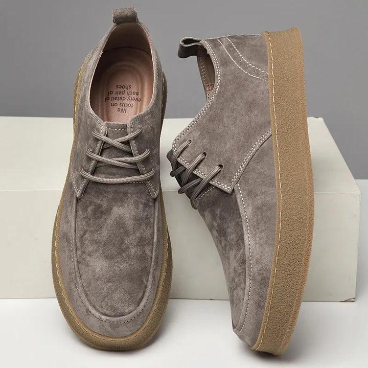 Modische Herrenschuhe aus hochwertigem Wildleder - Eleganz und Komfort