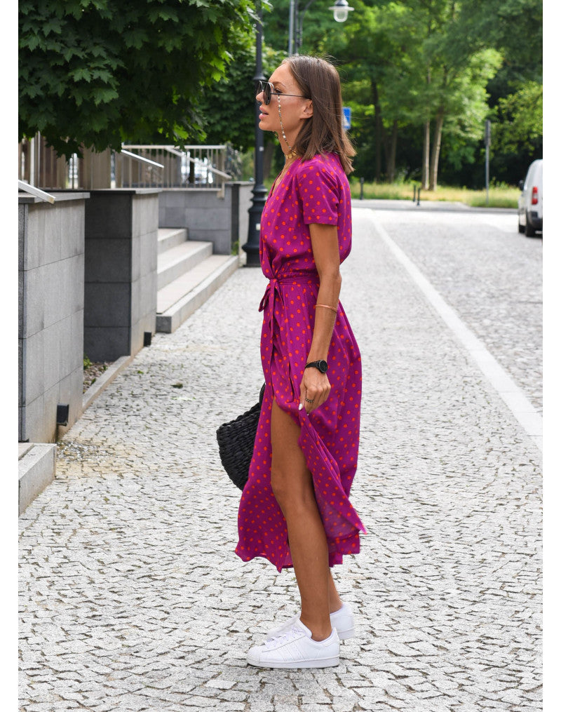 Rina™ Sommerkleid mit charmantem Blumenmuster und elegantem V-Ausschnitt mit kurzen Ärmeln