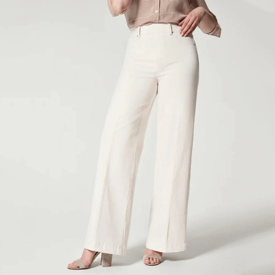 Modische und bequeme Damenjeans mit weitem Bein für einen modischen Look